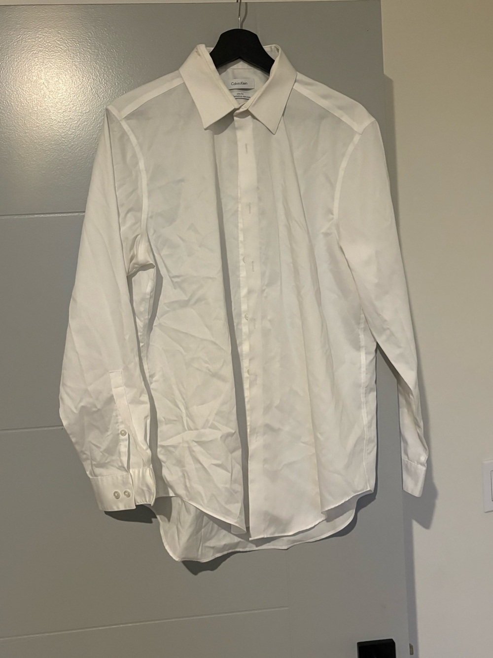 Calvin Klein Men's White Long-Sleeve Dress Shirt
